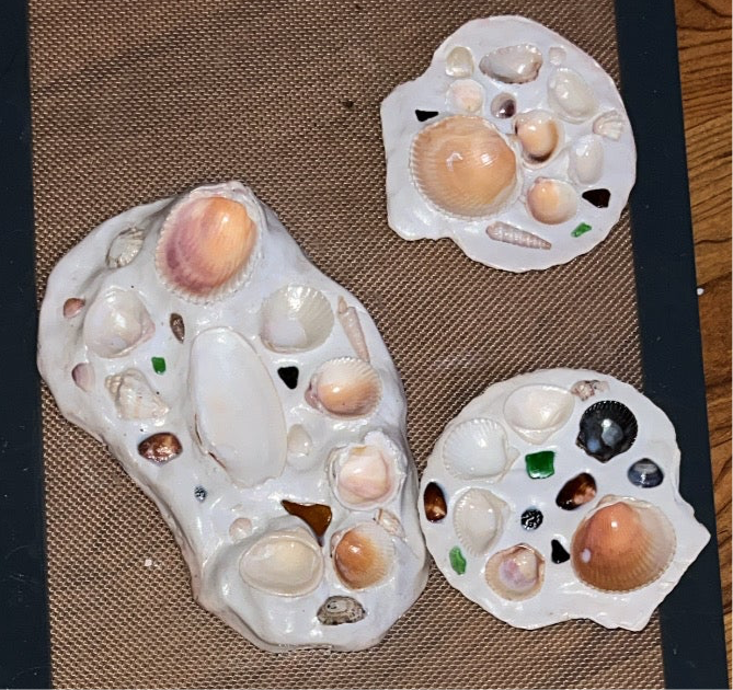 Small In-Seashell Paint Palette